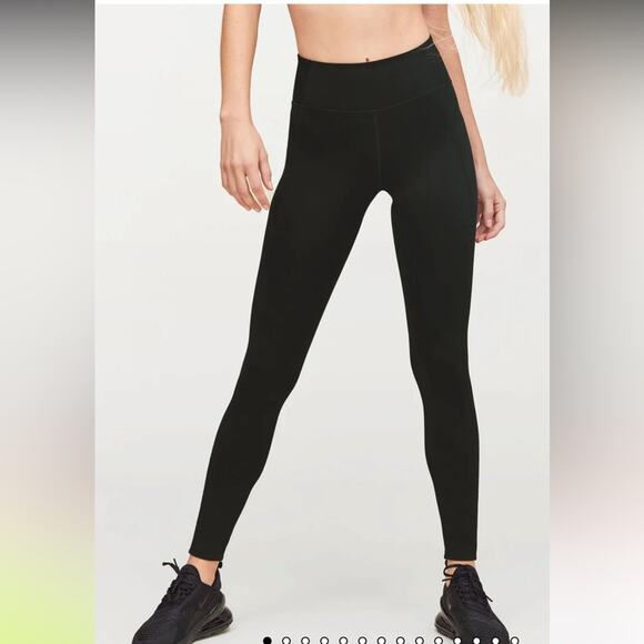 Girlfriend Collective Black Compressive Mid-Rise Legging - Picture 2 of 11